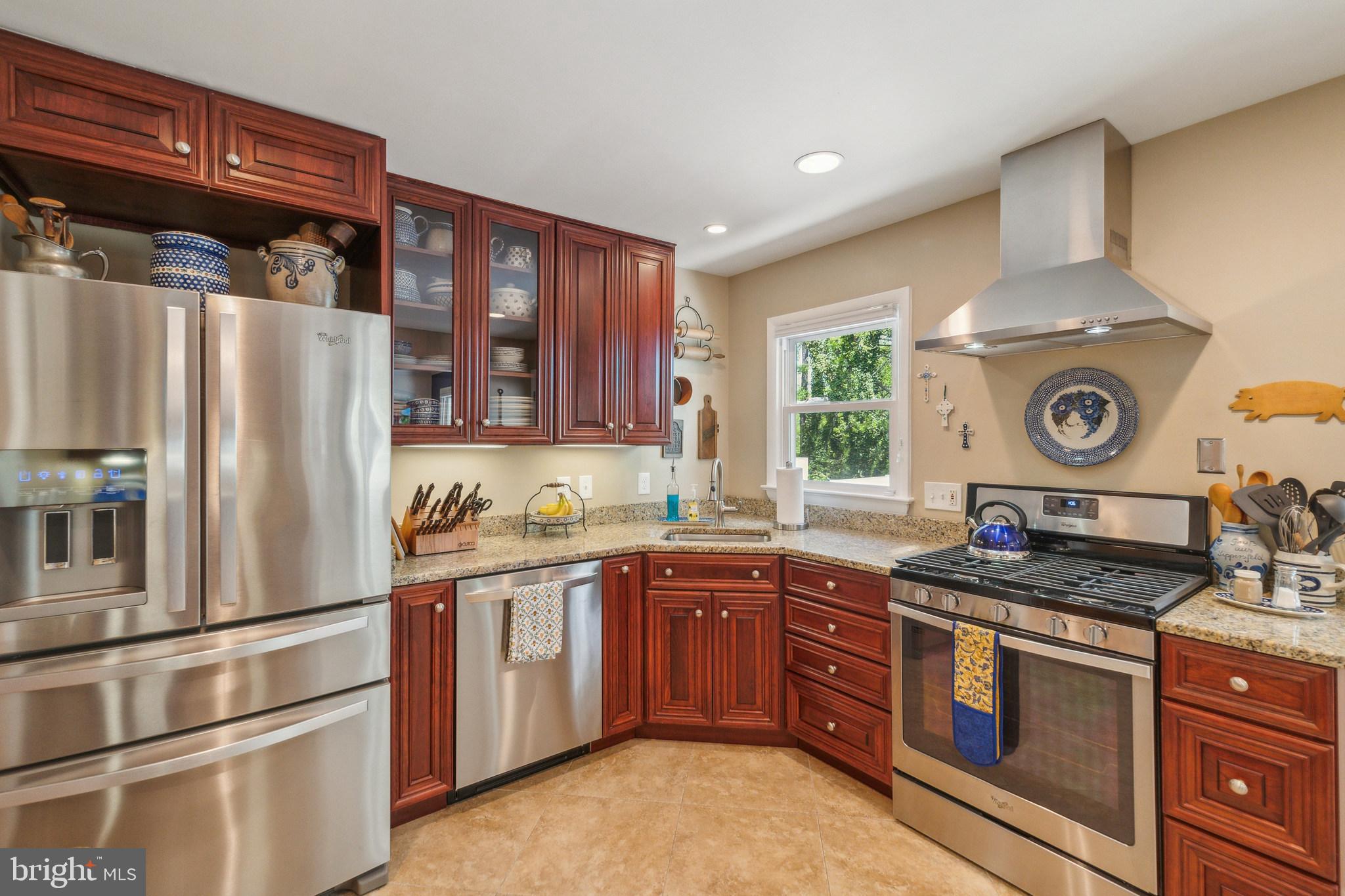 6919 Gillings Road Springfield, VA 22152 - Photo 13 of 48 Gallery Image 13