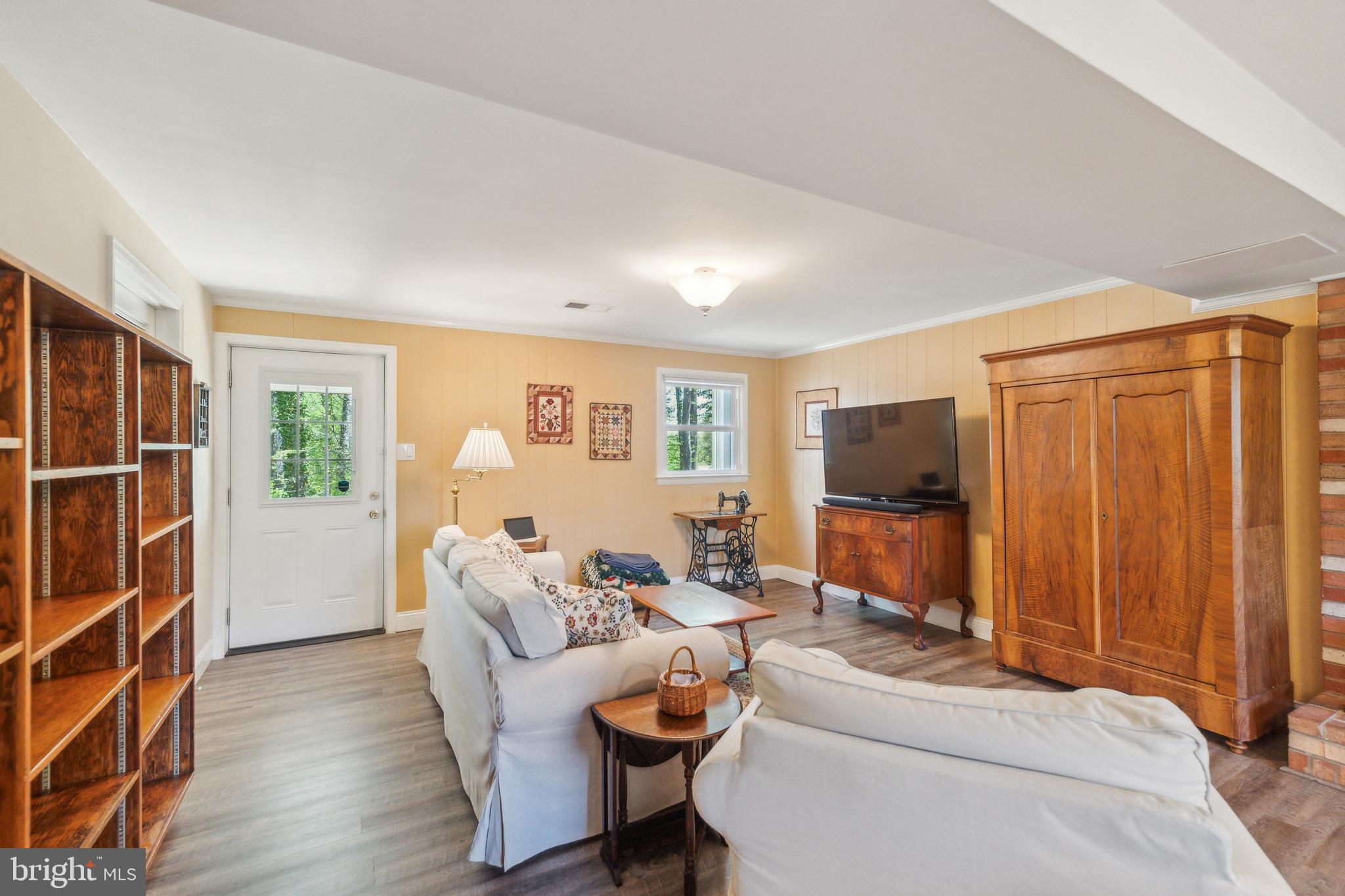 6919 Gillings Road Springfield, VA 22152 - Photo 29 of 48 Gallery Image 29