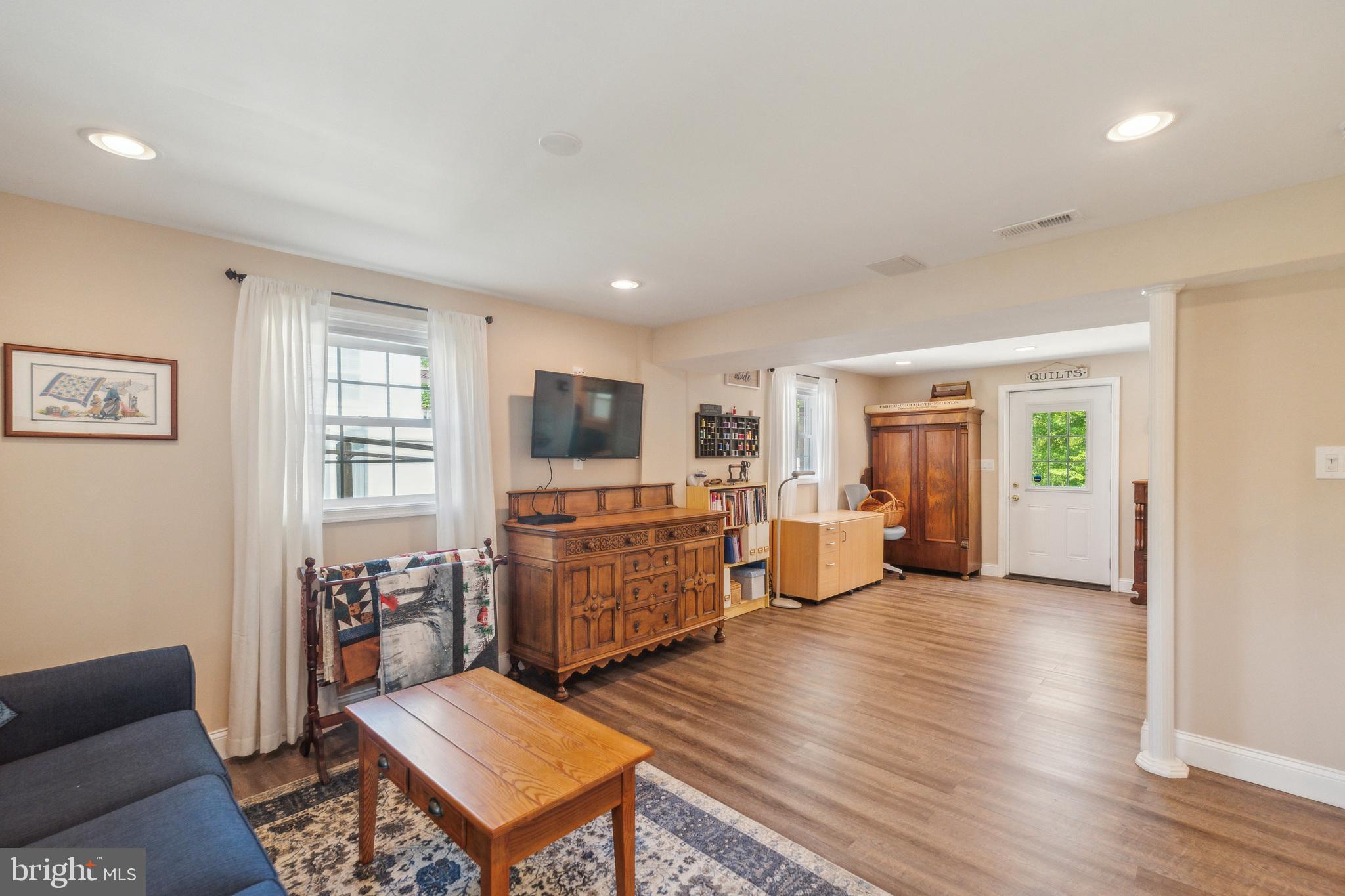6919 Gillings Road Springfield, VA 22152 - Photo 35 of 48 Gallery Image 35