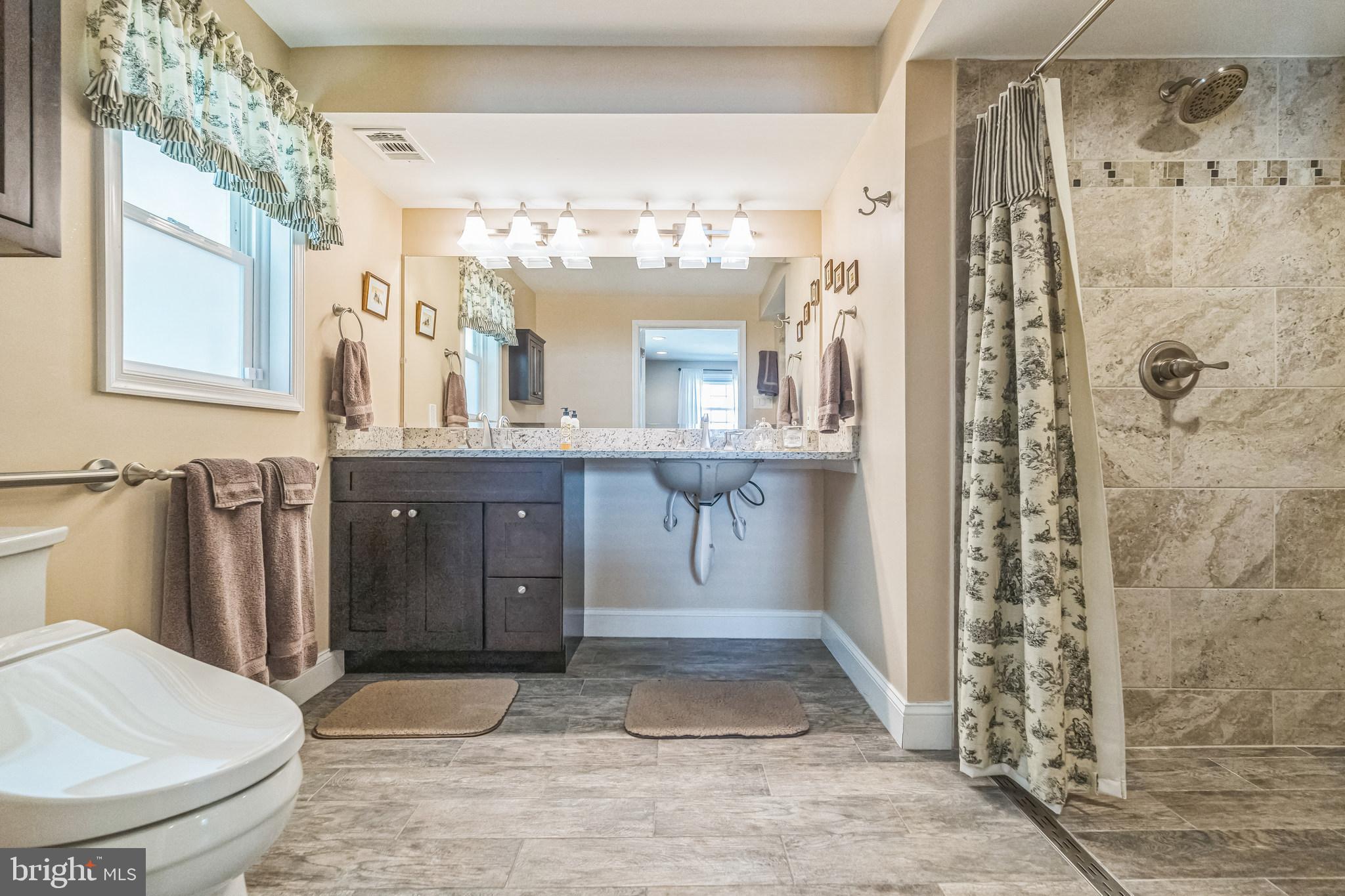 6919 Gillings Road Springfield, VA 22152 - Photo 37 of 48 Gallery Image 37
