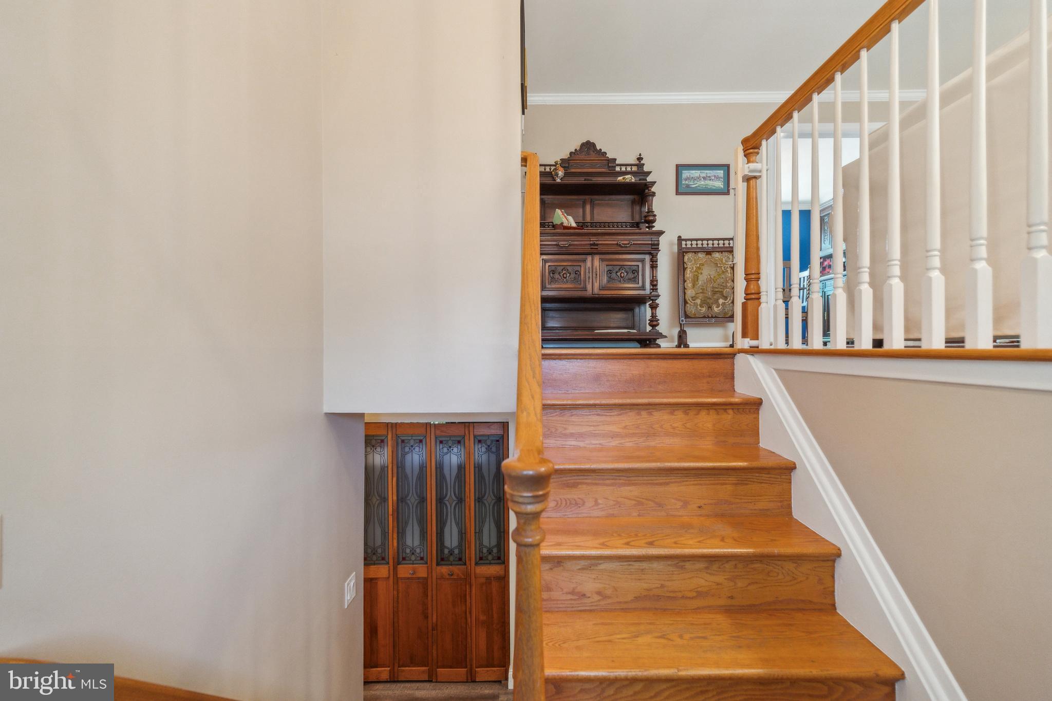 6919 Gillings Road Springfield, VA 22152 - Photo 5 of 48 Gallery Image 5