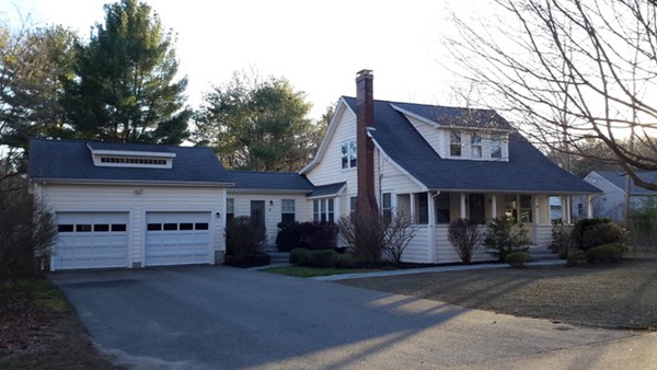 19 Oriole Road Westwood, MA 02090 - Photo 2 of 8 Gallery Image 2
