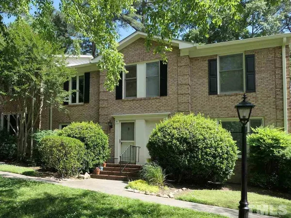 $1,720 | 1515 East Franklin Street, Unit 31, Chapel Hill, NC 27514