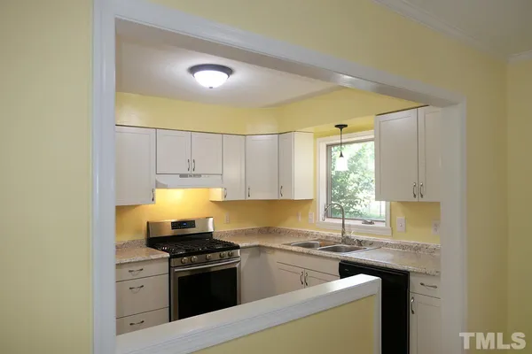 $1,720 | 1515 East Franklin Street, Unit 31, Chapel Hill, NC 27514
