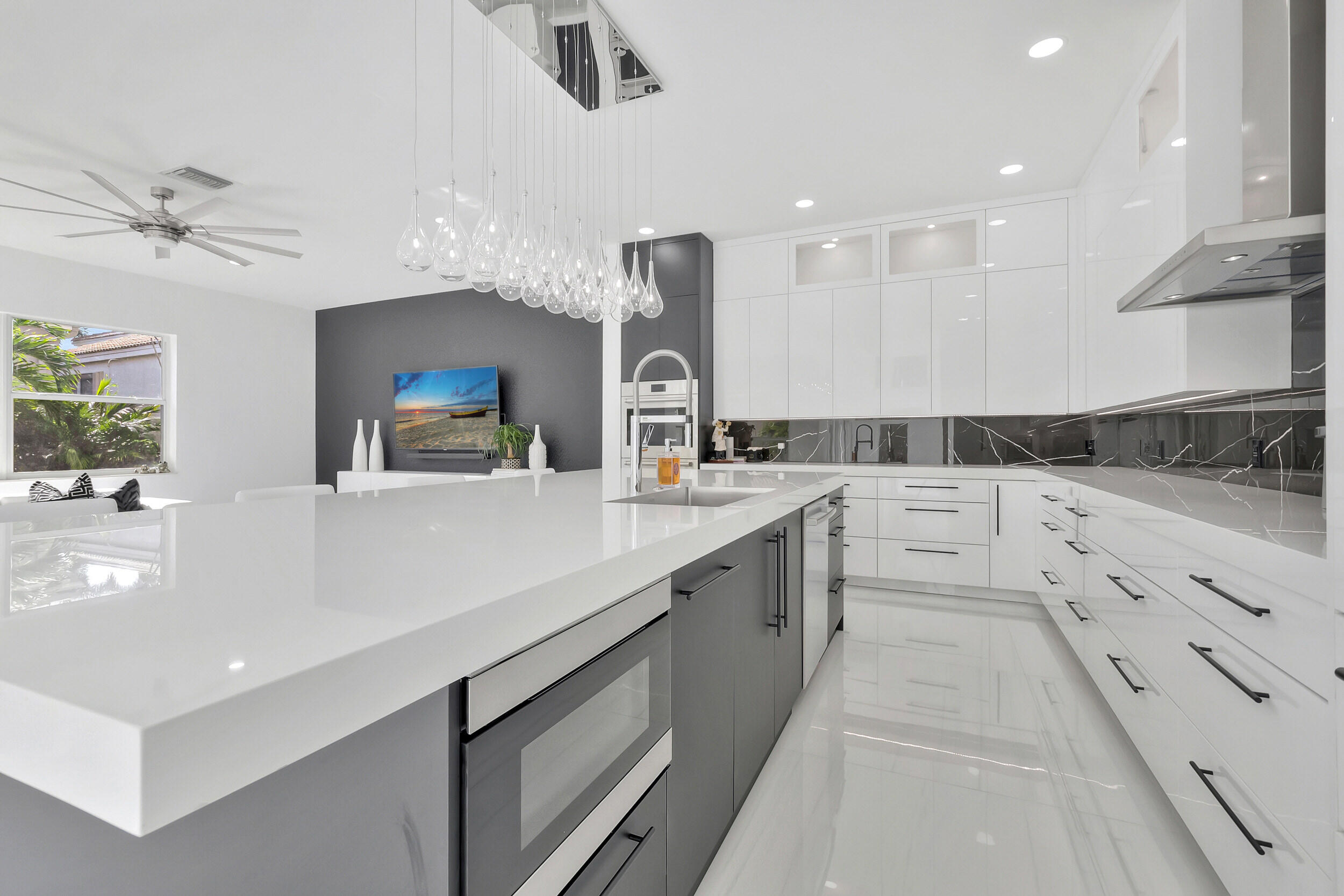 4290 Northwest 62nd Road Boca Raton, FL 33496 - Photo 16 of 65 Wolf Appliances