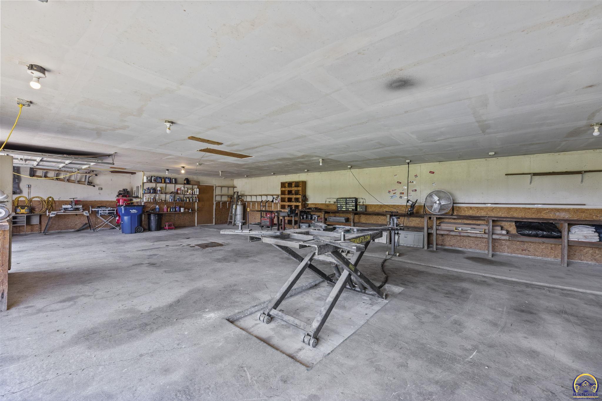5466 Clark Road Meriden, KS 66512 - Photo 41 of 72