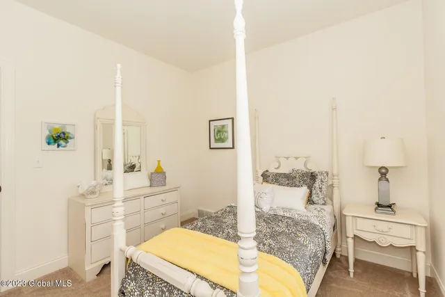 $627,750 | 89 Lakepointe Way, Saratoga Springs, NY 12866