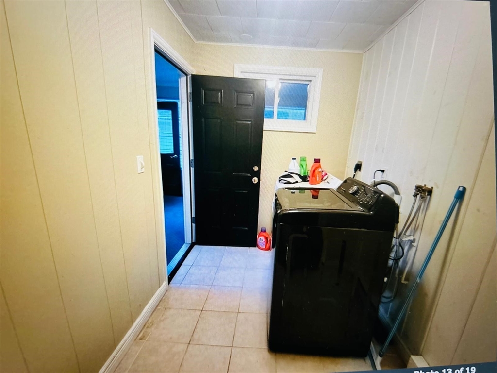 11 Doane Street, Unit 1 Fitchburg, MA 01420 - Photo 4 of 6