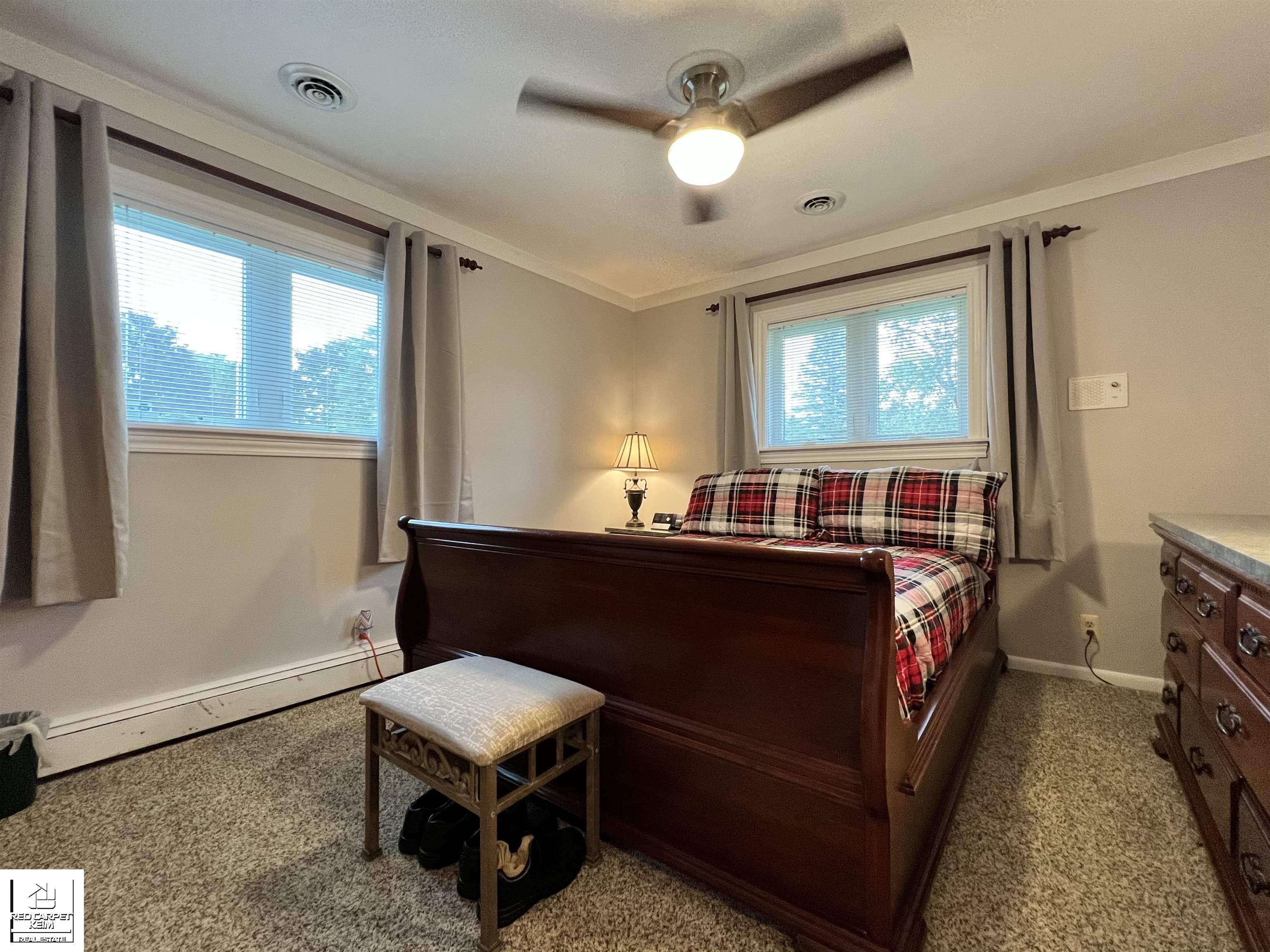 2437 North Vassar Road Burton, MI 48509 - Photo 15 of 27 50123536-14.JPG