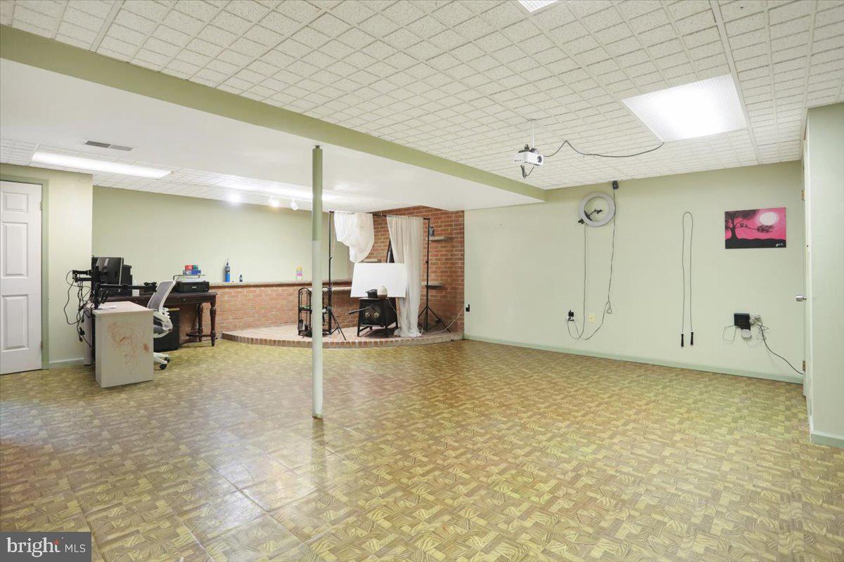 24 Golfview Lane Reading, PA 19606 - Photo 19 of 43