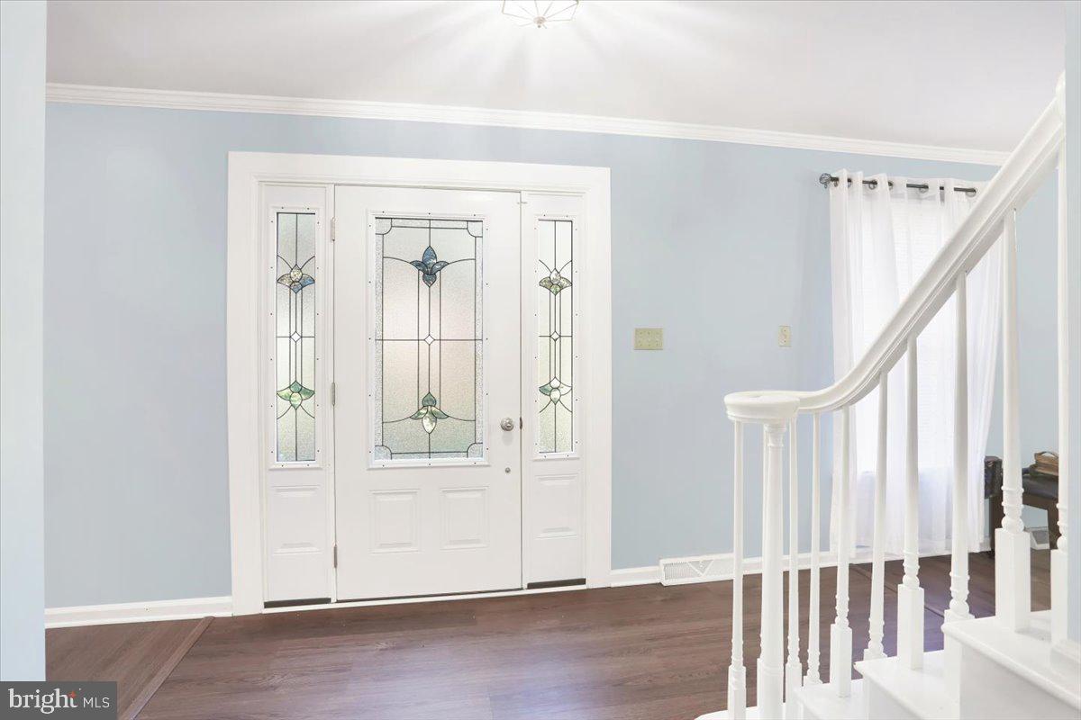 24 Golfview Lane Reading, PA 19606 - Photo 3 of 43