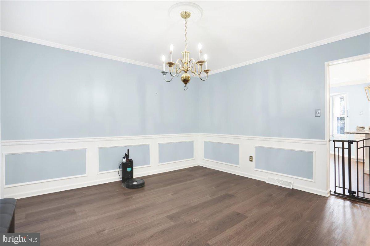 24 Golfview Lane Reading, PA 19606 - Photo 5 of 43