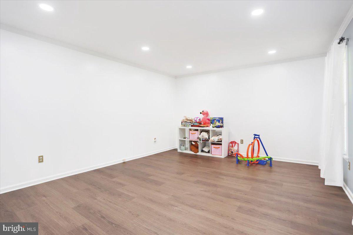 24 Golfview Lane Reading, PA 19606 - Photo 7 of 43