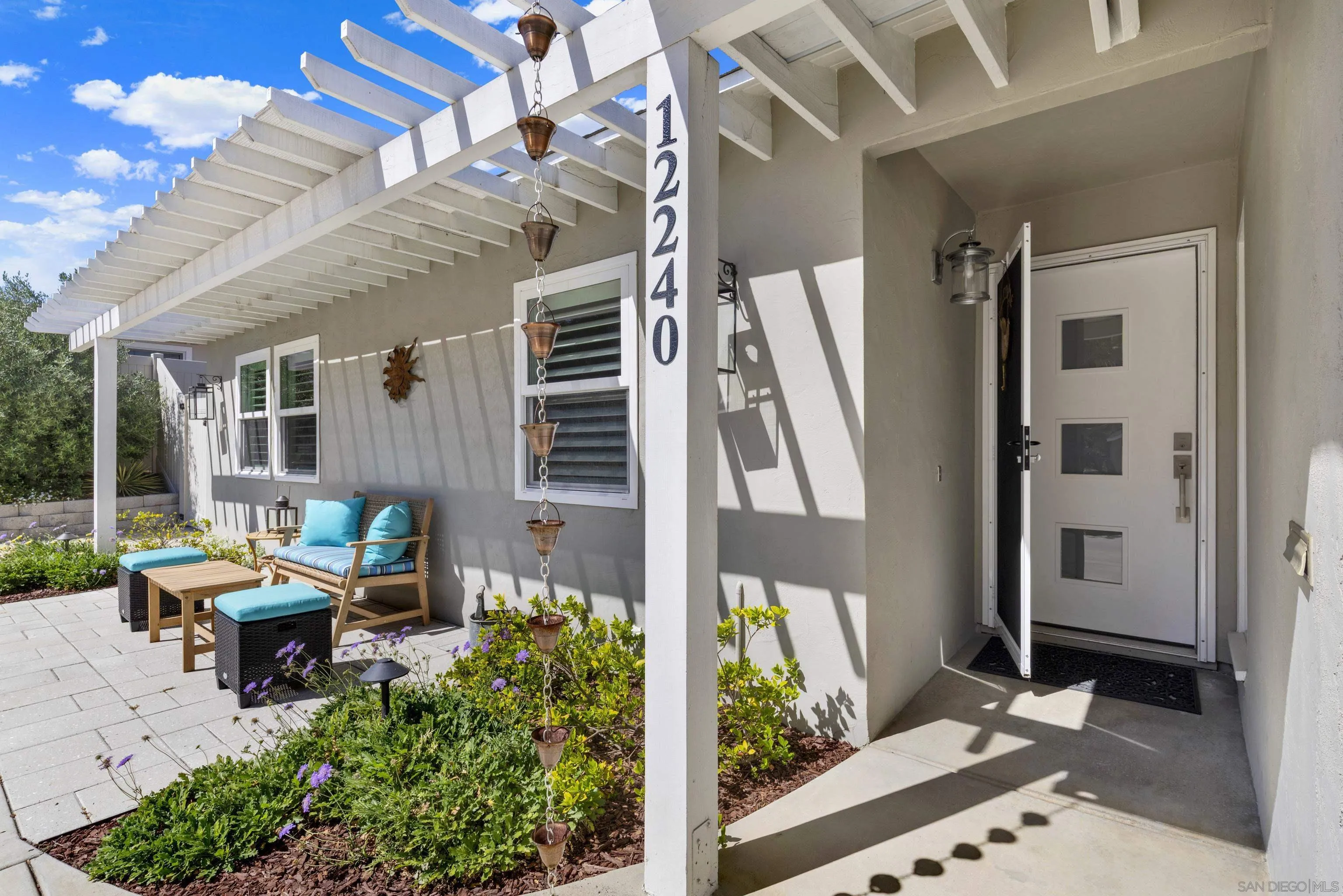 12240 Horado Road San Diego, CA 92128 - Photo 3 of 62