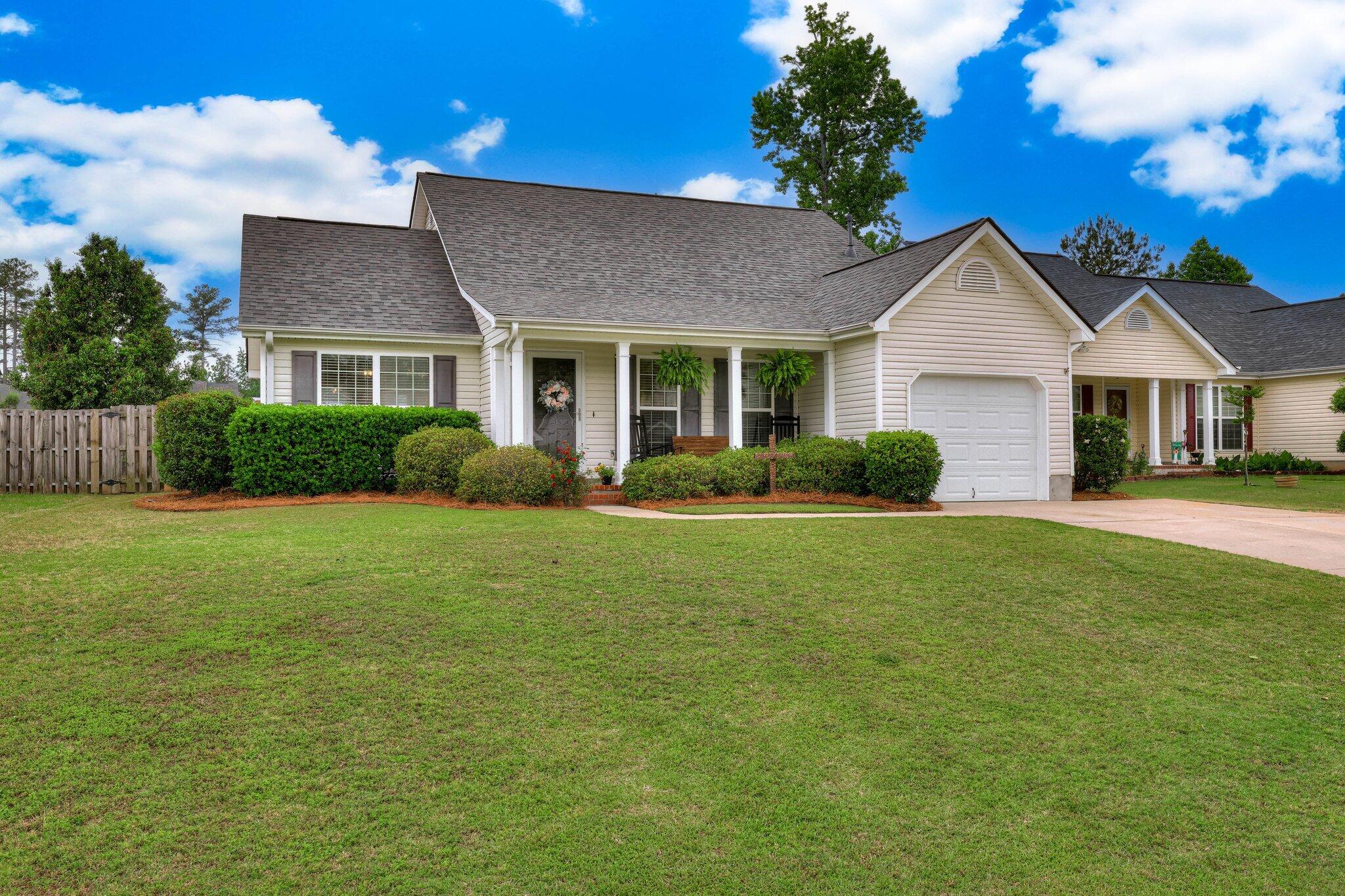 560 Cranberry Circle Grovetown, GA 30813 - Photo 2 of 39 103 (1)
