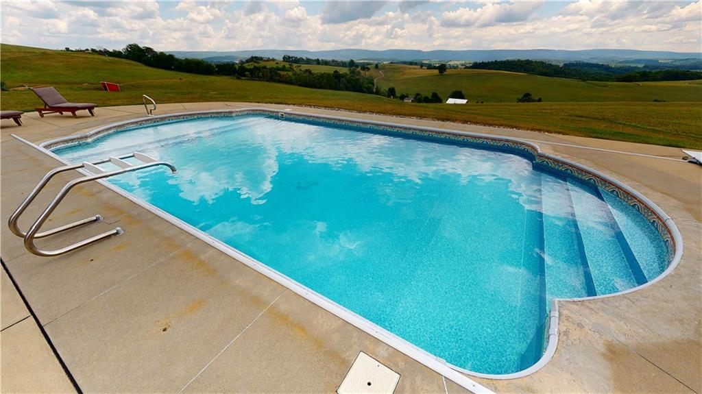311 Wineland Road Ligonier, PA 15658 - Photo 21 of 25 Gallery Image 21