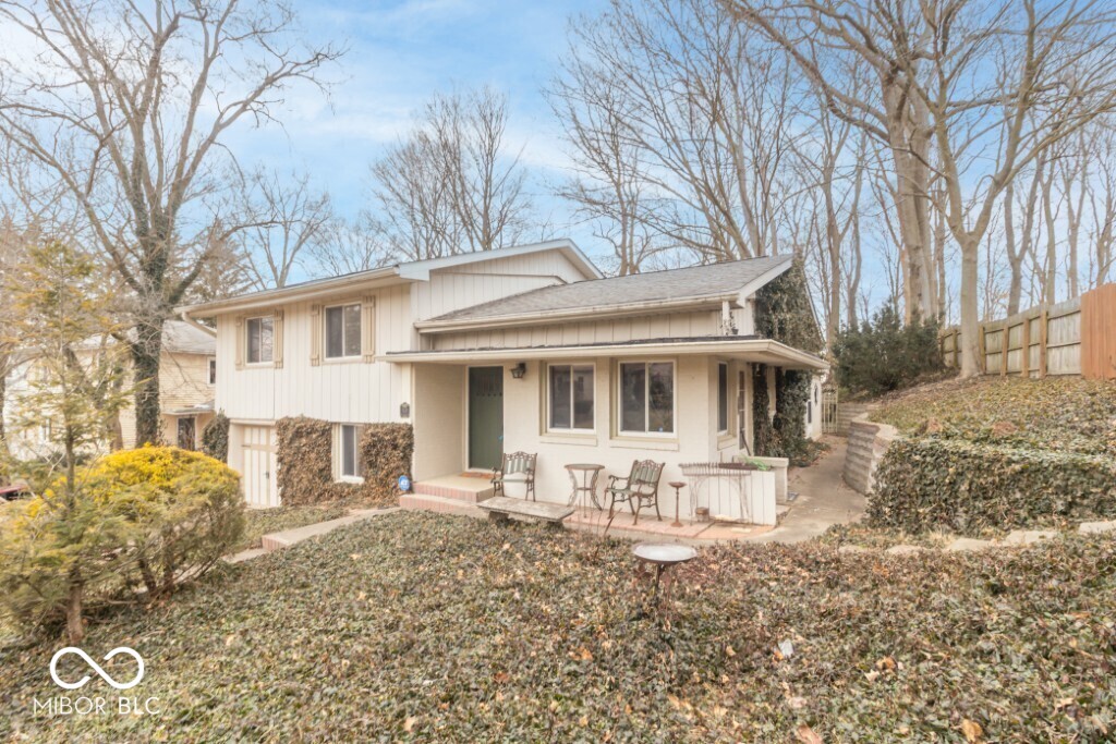 520 Hawthorn Road New Castle, IN 47362 - Photo 3 of 37