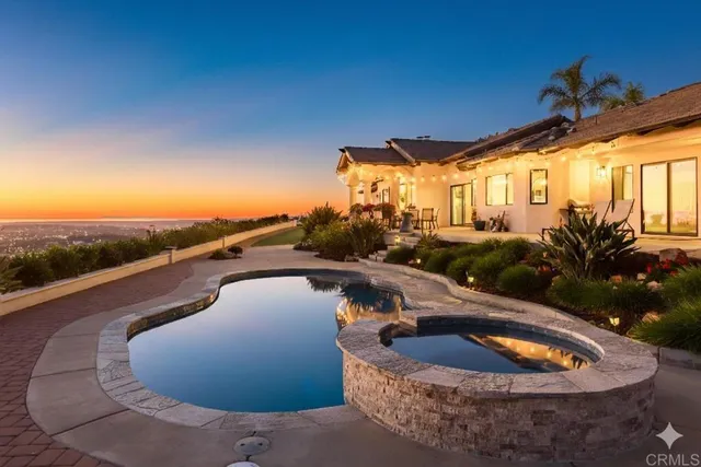 $2,450,000 | 1966 Las Lomas, Vista, CA 92084