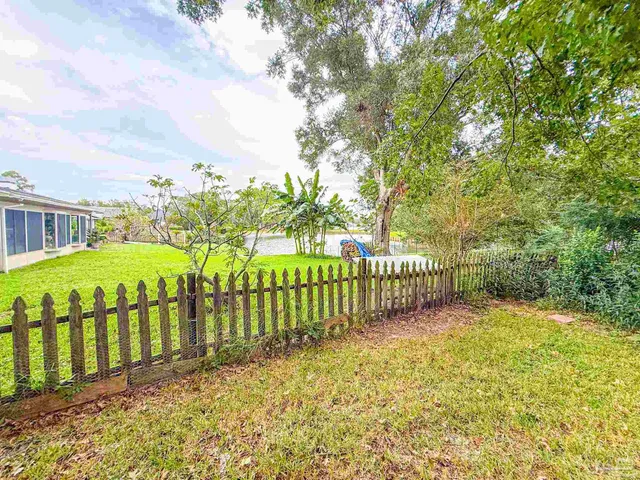 $295,000 | 6982 Lake Joanne Drive, Pensacola, FL 32506