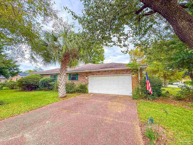 $295,000 | 6982 Lake Joanne Drive, Pensacola, FL 32506