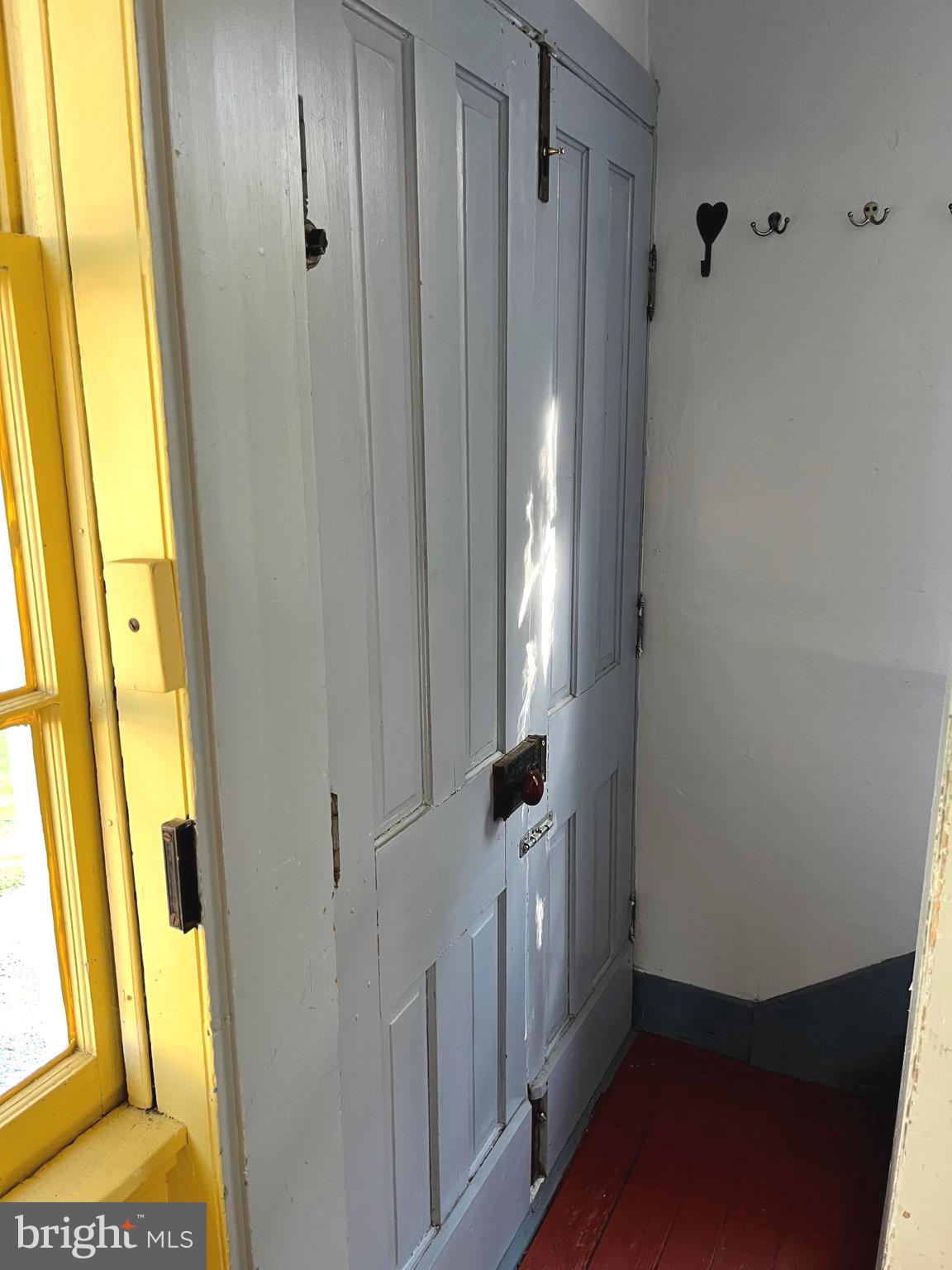 3459 Uniontown Road Westminster, MD 21158 - Photo 13 of 29 a view of a bathroom