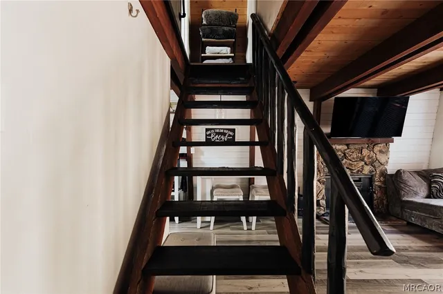 $299,999 | 396 Kern Avenue, Sugarloaf, CA 92386