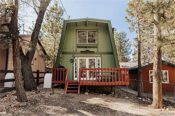 $299,999 | 396 Kern Avenue, Sugarloaf, CA 92386