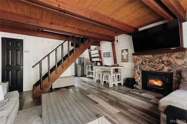 $299,999 | 396 Kern Avenue, Sugarloaf, CA 92386