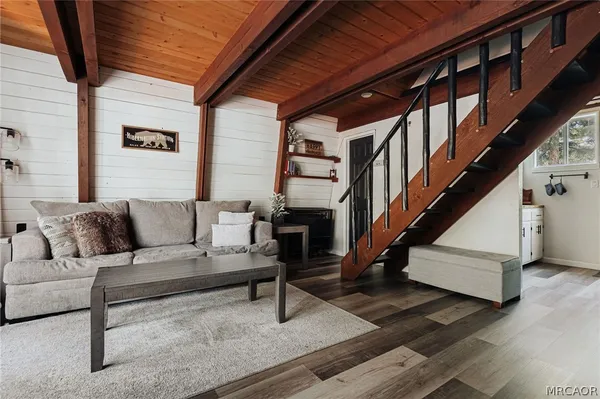 $299,999 | 396 Kern Avenue, Sugarloaf, CA 92386