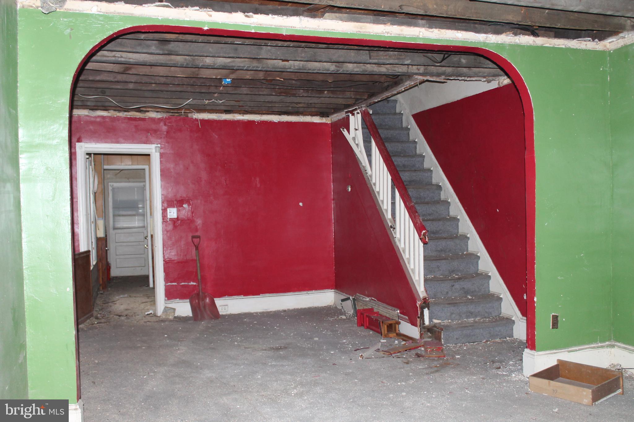 1066 Pennington Road Ewing, NJ 08618 - Photo 7 of 18