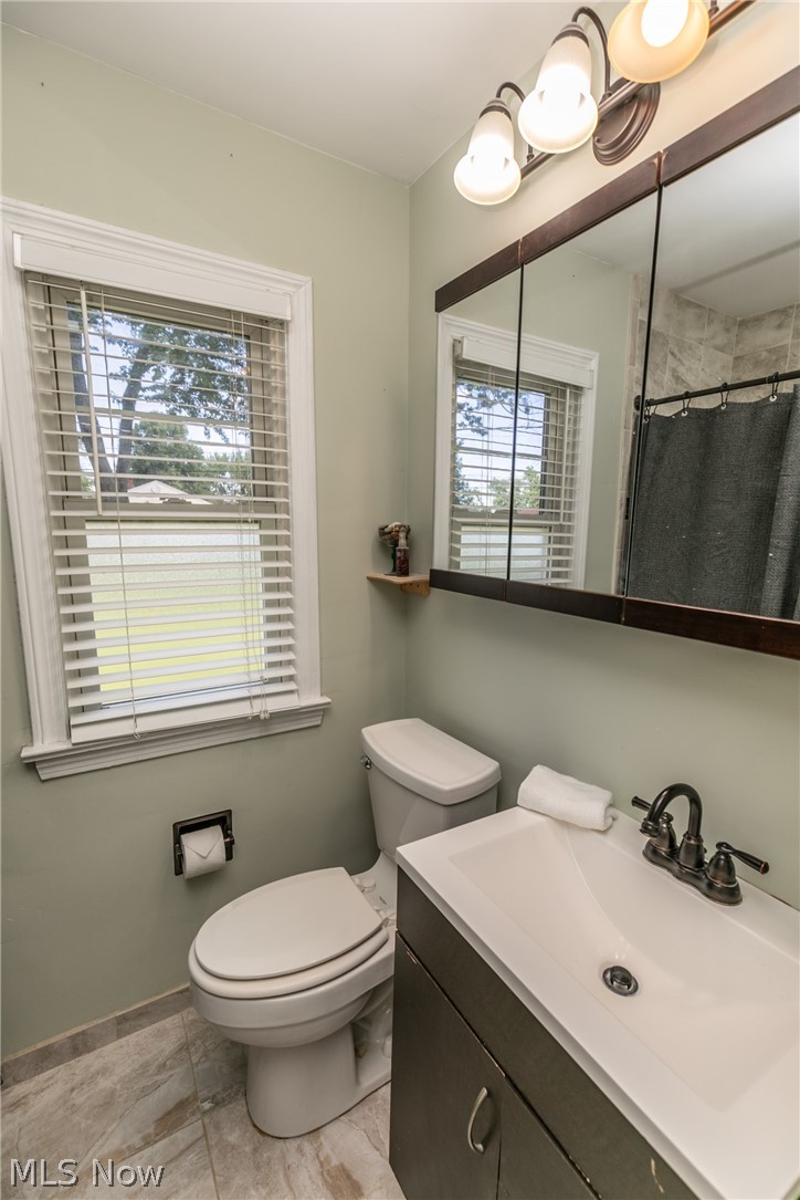 10814 Windham Road Parma, OH 44130 - Photo 10 of 32