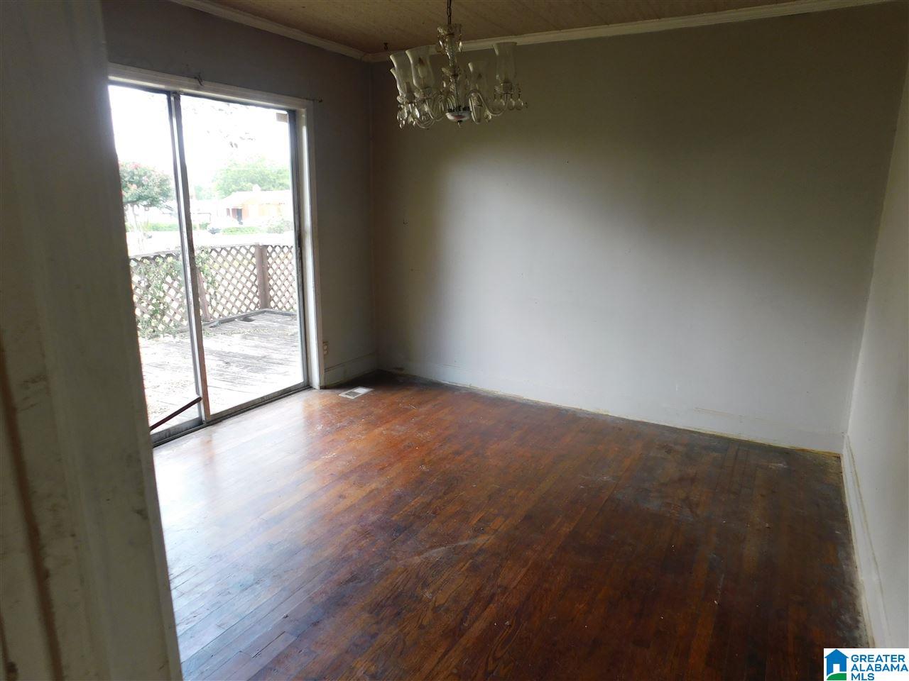 300 22nd Street Southwest Birmingham, AL 35211 - Photo 11 of 18