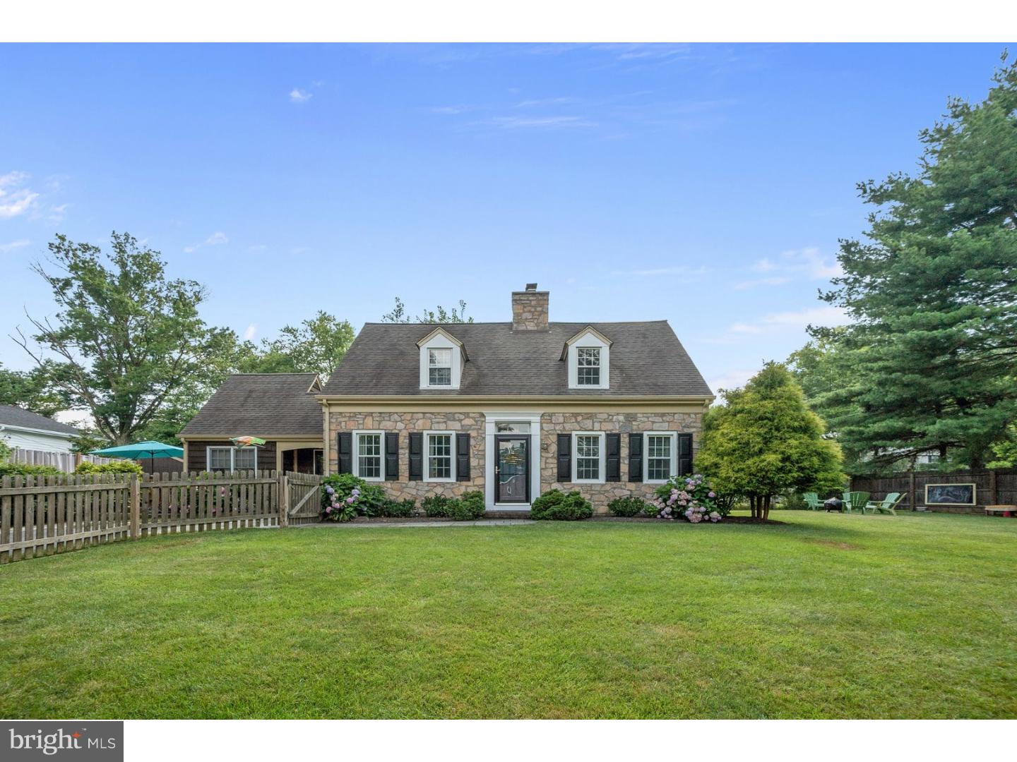 292 Rosedale Avenue Wayne, PA 19087 - Photo 1 of 21