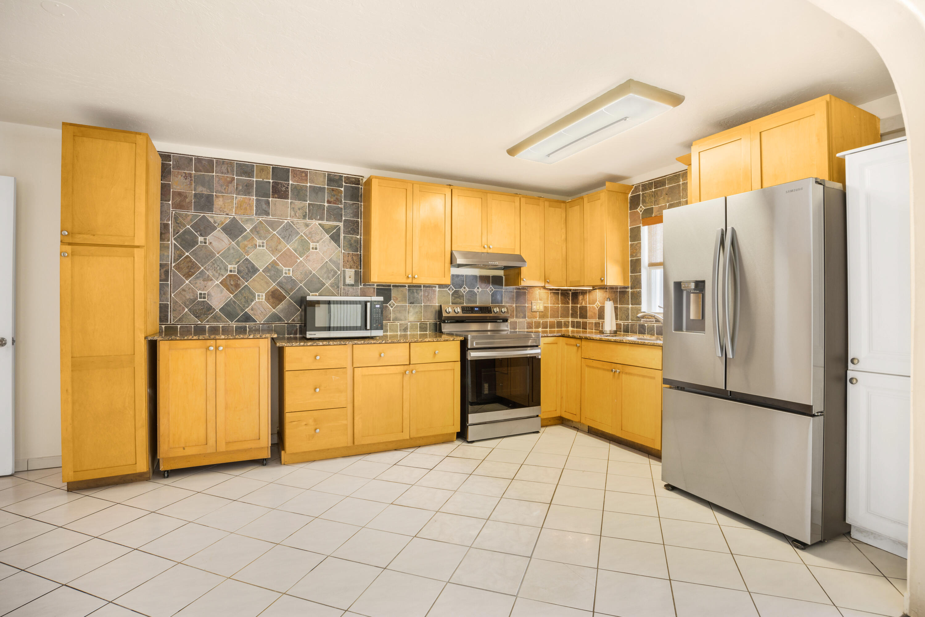3302 Eagle Avenue Key West, FL 33040 - Photo 11 of 54 Kitchen