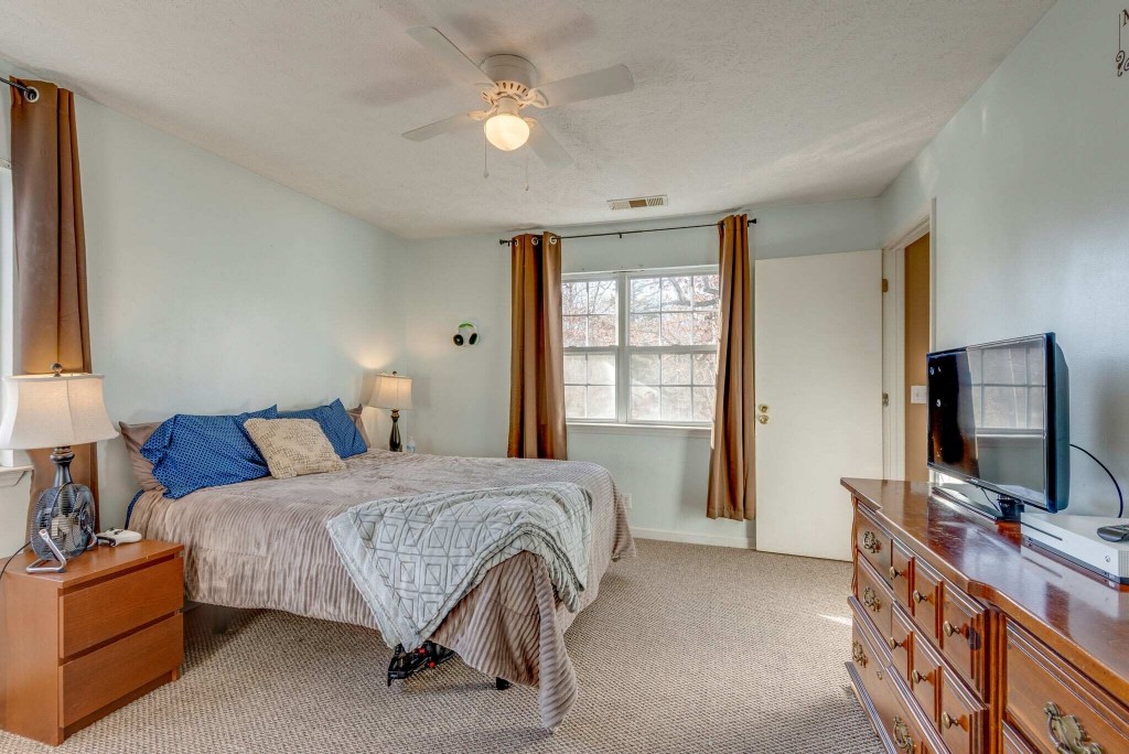956 Pack Road White Bluff, TN 37187 - Photo 7 of 16 Gallery Image 7