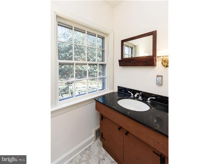 209 Beatty Road Media, PA 19063 - Photo 11 of 25