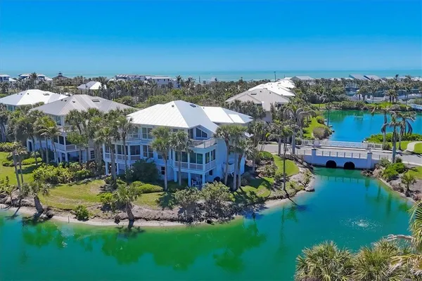 $1,925,000 | 805 South Harbor Drive, Boca Grande, FL 33921