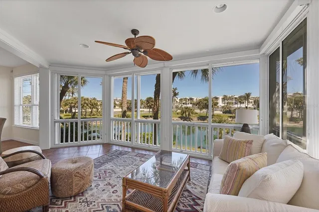 $2,325,000 | 805 South Harbor Drive, Boca Grande, FL 33921
