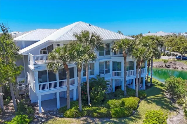 $2,325,000 | 805 South Harbor Drive, Boca Grande, FL 33921