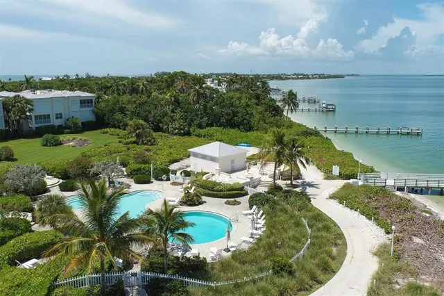 $2,325,000 | 805 South Harbor Drive, Boca Grande, FL 33921