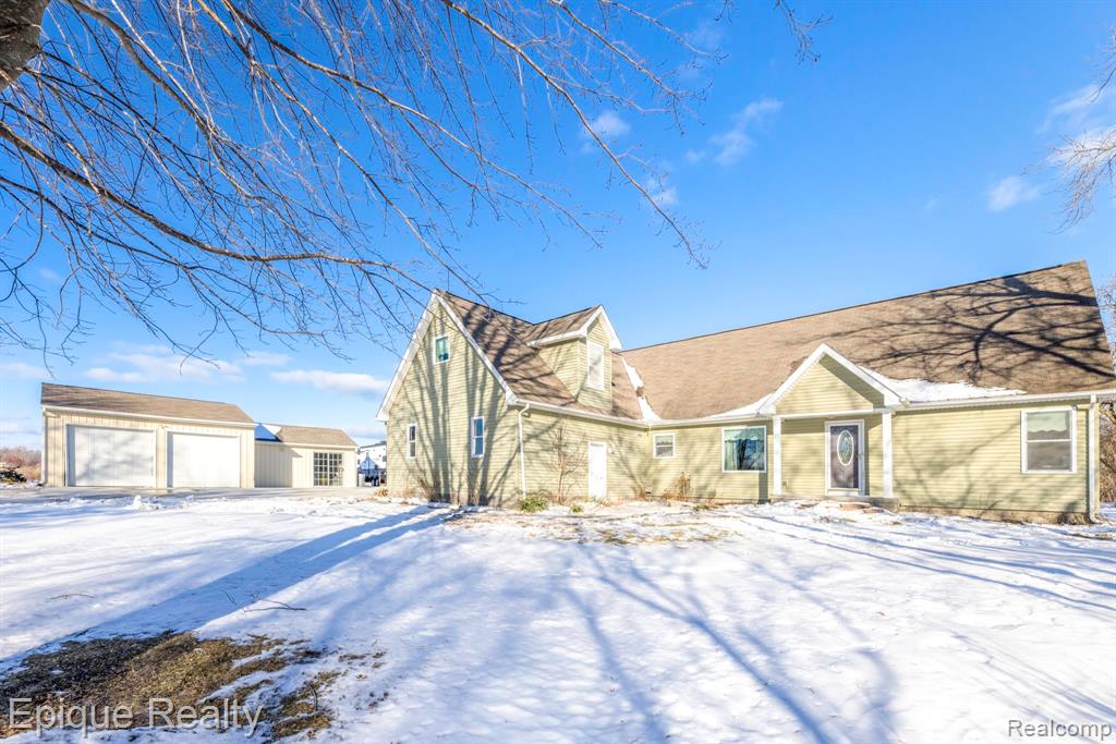 7884 North Road Fort Gratiot, MI 48059 - Photo 3 of 54 Gallery Image 3