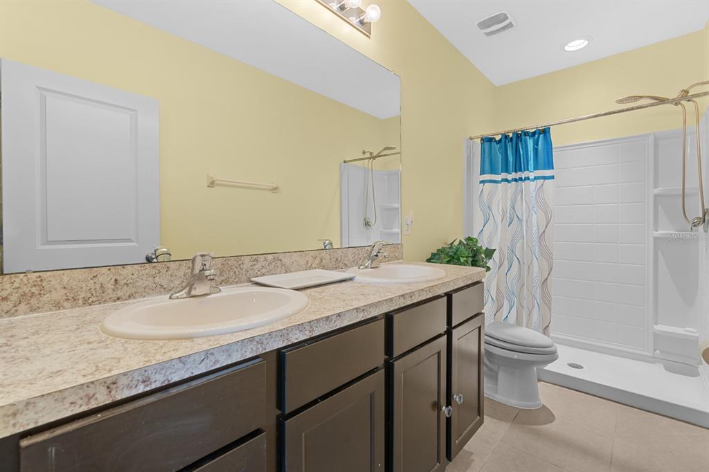 8965 Indigo Trl Loop Riverview, FL 33578 - Photo 24 of 43