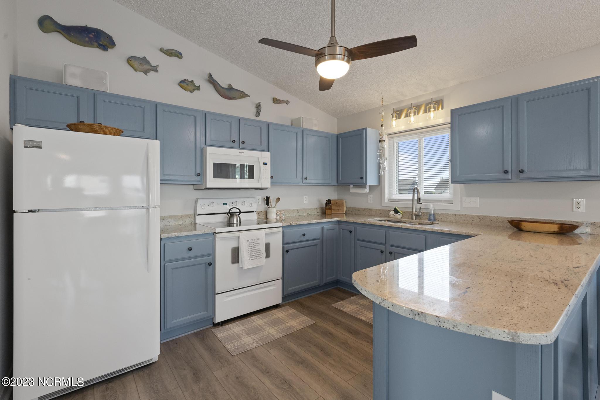 2120 Inlet Avenue Topsail Beach, NC 28445 - Photo 49 of 70 IMG_7188