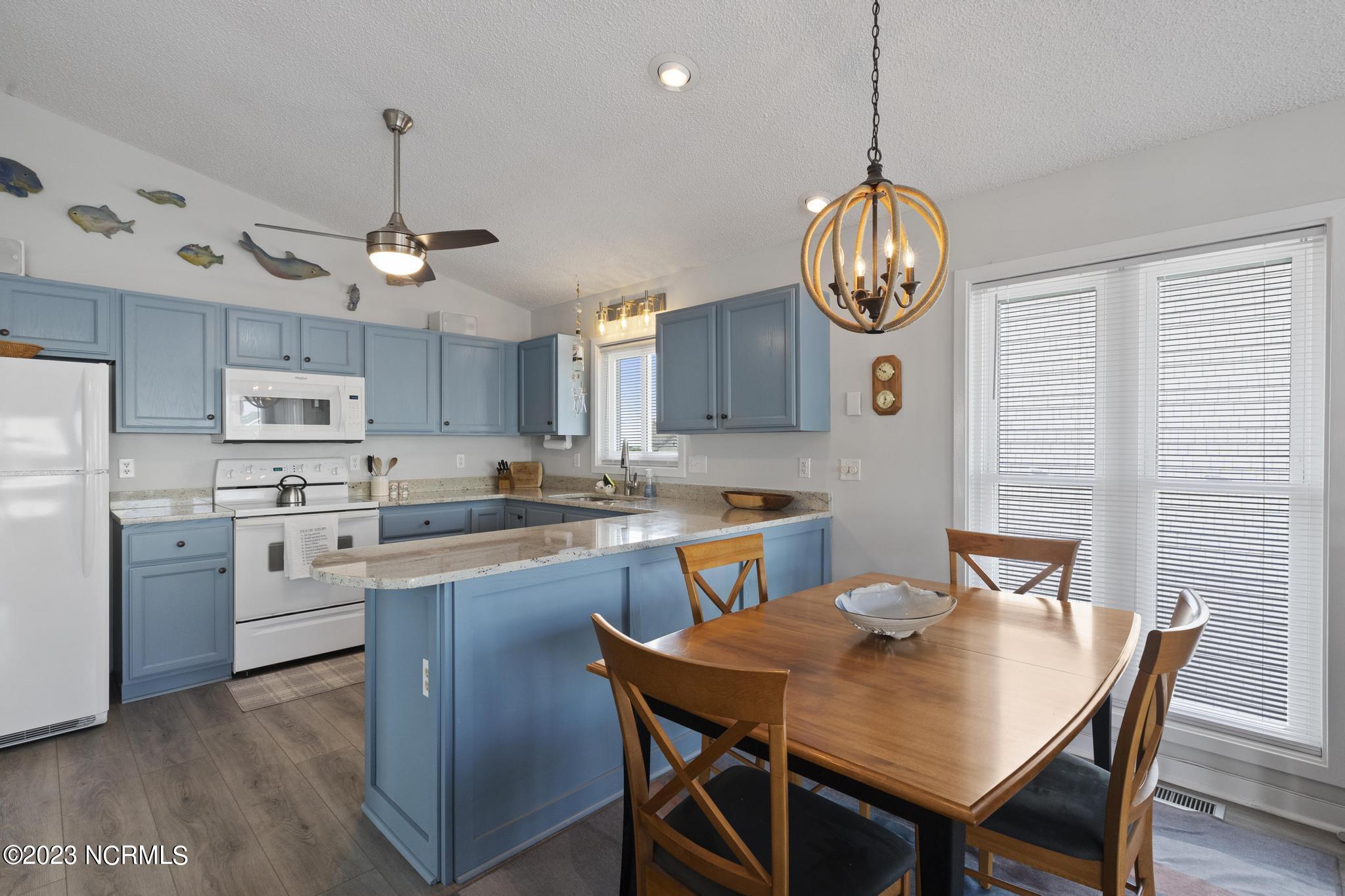 2120 Inlet Avenue Topsail Beach, NC 28445 - Photo 51 of 70 IMG_7194