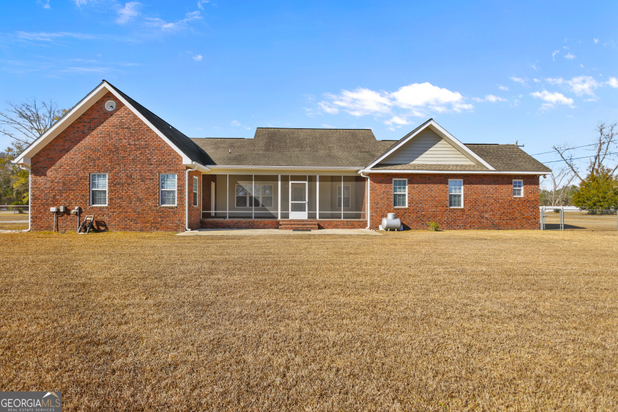 5560 Tara Road Waycross, GA 31503 - Photo 8 of 51