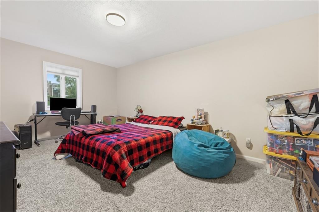 315 Lesnett Road Pittsburgh, PA 15241 - Photo 23 of 48
