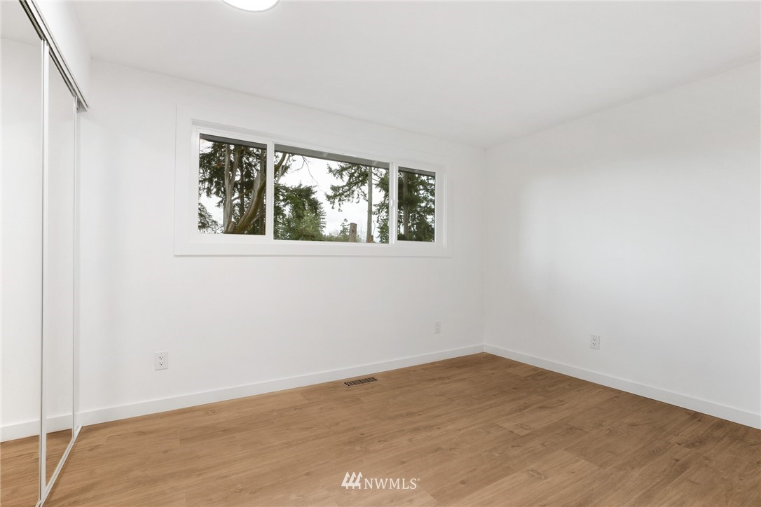 208 Elma Place Southeast Renton, WA 98059 - Photo 17 of 23 Gallery Image 17