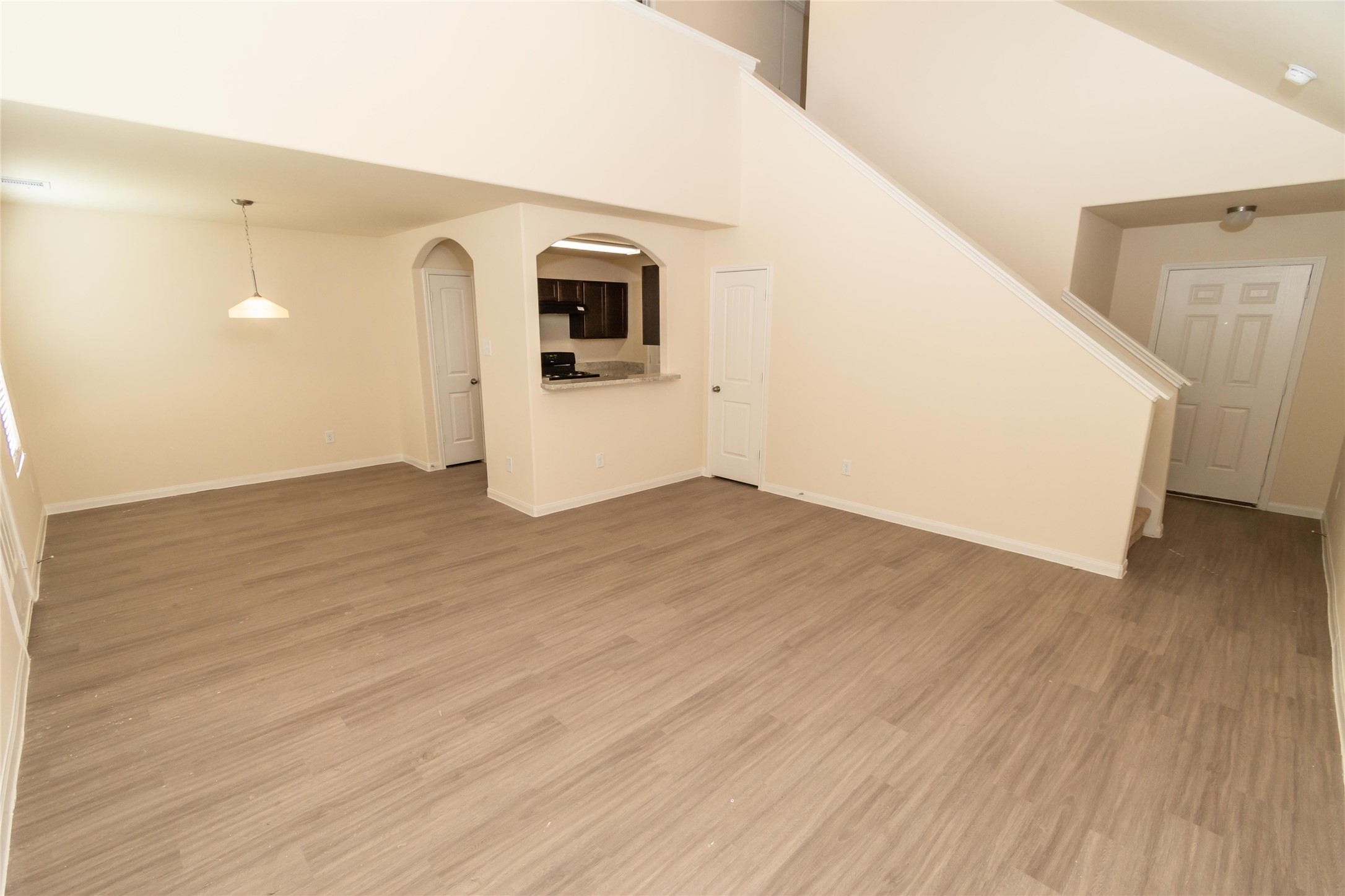 3915 Silver Ranch Road Houston, TX 77014 - Photo 5 of 10 Photos may be representative of the floor plan and not the exact home. Finishes, layout, and features of the actual property for lease may vary.