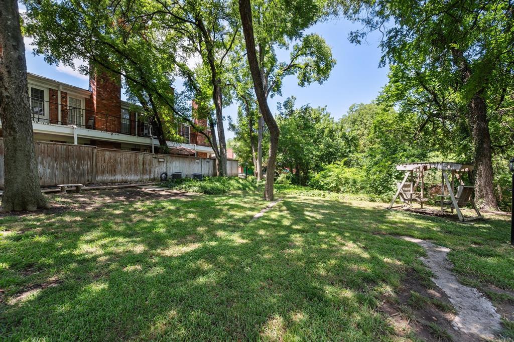 1379 Roaring Springs Road Fort Worth, TX 76114 - Photo 31 of 36