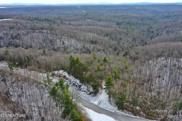 $265,000 | 3063 Leatherwood Road, Oneida, TN 37841